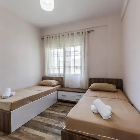 Apartman Spacious Near The Gjiri I Lalzit By Pikhost *