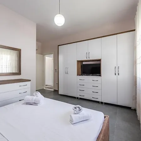 Spacious Near The Gjiri I Lalzit By Pikhost Apartman Plazhi San Pietro