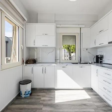 Apartman Spacious Near The Gjiri I Lalzit By Pikhost Plazhi San Pietro