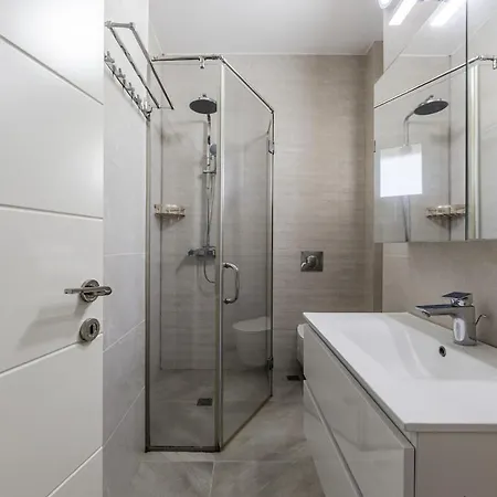 Spacious Near The Gjiri I Lalzit By Pikhost شقة Plazhi San Pietro